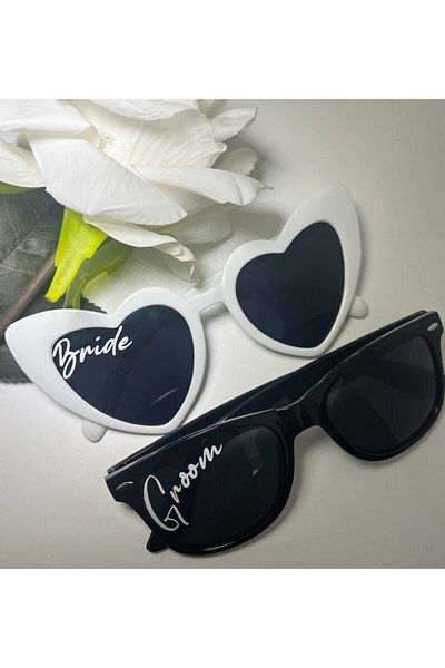 ModaLand 2-piece Glasses Set for Bride and Groom - Bride and Groom