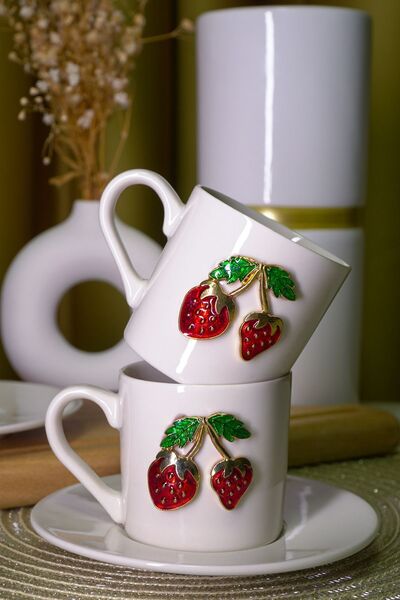 Heda Porselen Σετ φλιτζάνι καφέ πορσελάνης 4 τεμαχίων Rüya για 2 άτομα - Διπλό κεντημένο με φράουλα