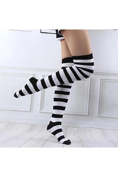 CARNAVAL SOCKS Чорапи над коляното с шарка в черно и бяло