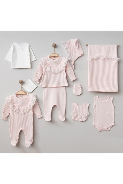 yukobaby bebeğiniz için en doğalı YENİ DOĞAN KIZ BEBEK FİSTOLU JAKARLI 10 LU HASTANE ÇIKIŞI ZIBIN SET
