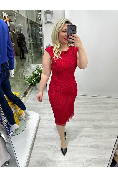 SBUTİK Kırmızı Bel Detaylı Özel Tül Kumaş Elbise