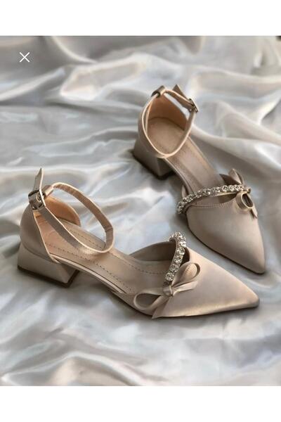 ALNASER MODA TAŞLI FİYONKLU TOPUKLU SATEN AYAKKABI