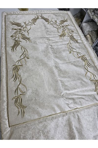 Fransizdantel Glitter Embroidered Prayer Rug