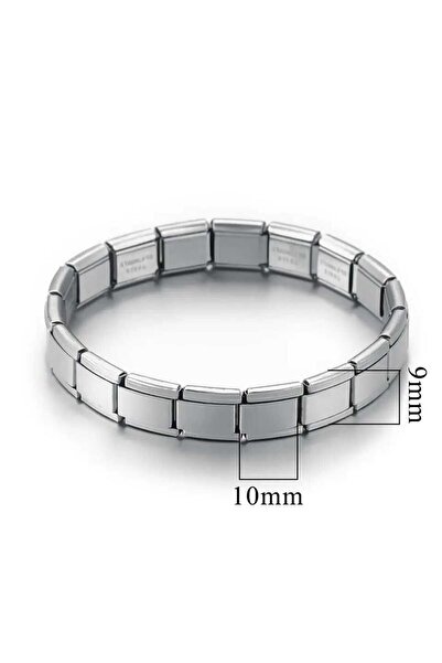 EVRİM AKDAMAR سوار سحر إيطالي