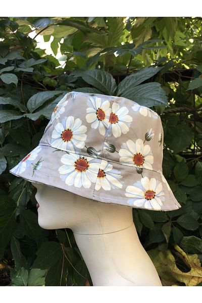 BY SCK Unisex Daisy Bucket Hat - 4 Seasons