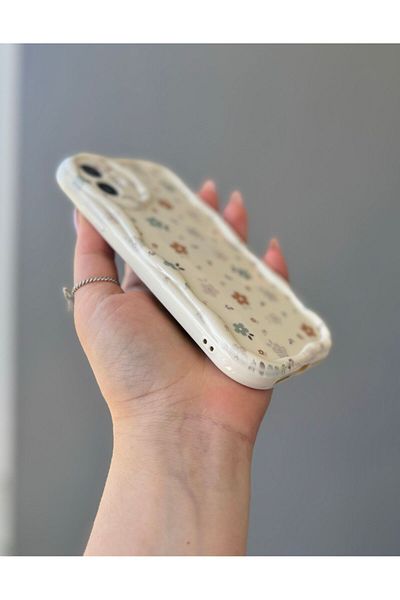 MİRAZ TASARIM iPhone 11 Ecru Flower Patterned Case