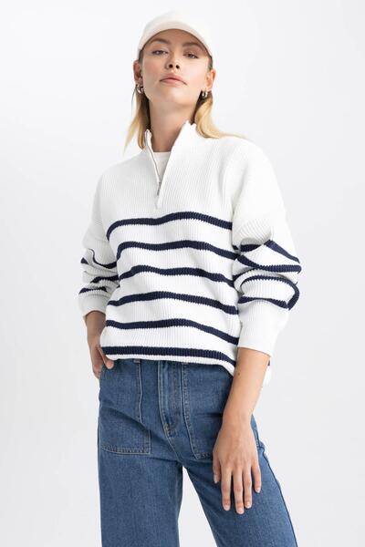 DeFacto ThessAloniki Fabric Regular Fit csíkos pulóver - cipzáras gallér A3864ax23wn