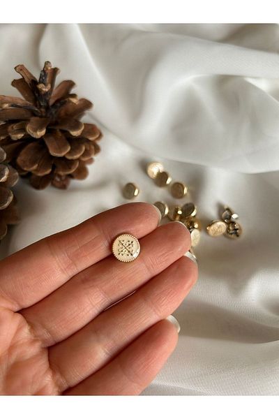 Bukle İplik 16 Size 1.02 cm Round Ethnic Detailed Metallized Covered Bottom Leg Beige Bronze Button (20 Pieces)