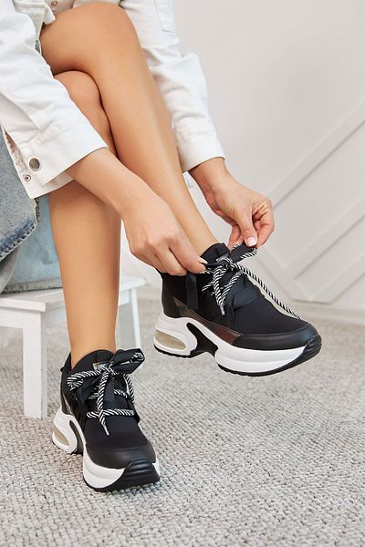 Ayakkabı Delisiyim Women's Black Sports Shoes Sneaker with Hidden Wedge Heels – Air Sole, Fosris