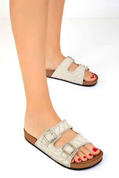 SOHO Women's White Slippers 19455