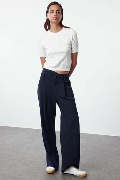 Trendyol Collection Ecru Mercerized Look Crop Premium příze/speciální příze Základní pletená halenka TWOAW24BZ00015