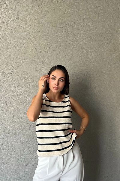 Seda Yalçın Atelier قميص رياضي مخطط باللون الأسود الكريمي