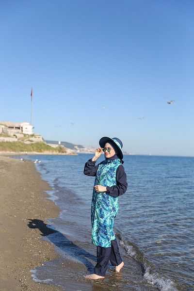esmarazdesign Quick Dry - Full Hijab Swimsuit Set