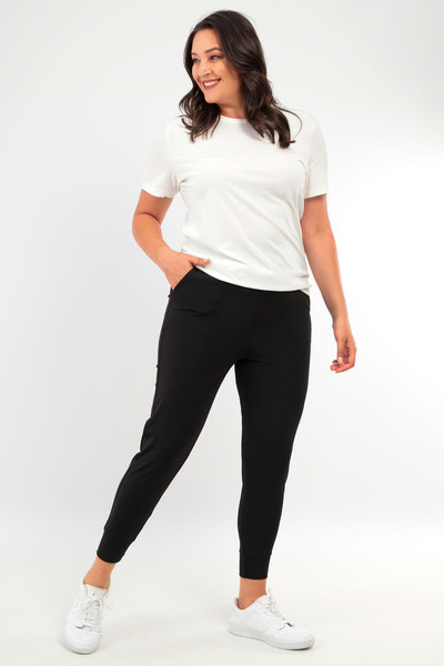 Trend42plus بنطلون رياضي نسائي عالي الخصر باللون الأسود