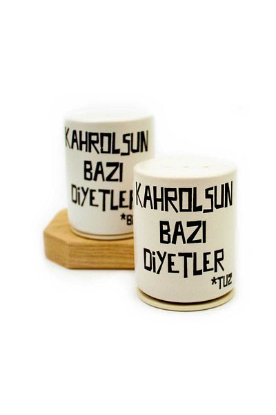 PALTO TASARIM Kahrolsun Some Diets Ceramic 2-Piece Salt and Pepper Shakers Set