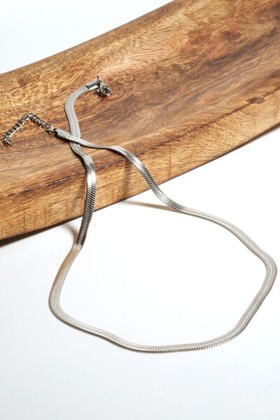 Chillin' سلسلة إيطالية عالية الجودة من الفولاذ المقاوم للتشويه فضي مسطح 45 سم قلادة مسطحة