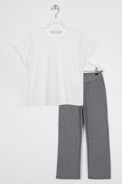 zepkids Ecru Black Girl's Trousers Set - Crew Neck, Short Sleeve, Skinhead Detail