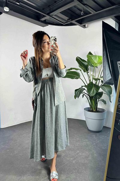 Butik Gardrop Gray Linen Textured Women's Set - Shirt and Skirt