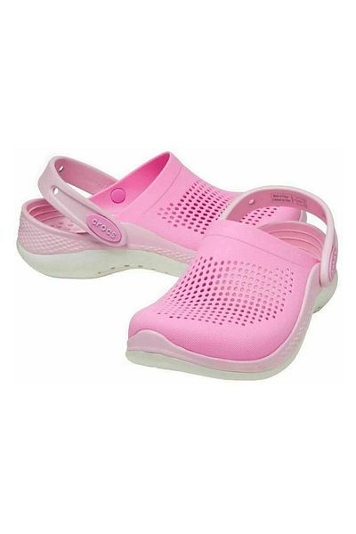 Crocs شبشب وردي للفتيات من ليتريد 360 كلوج كيه