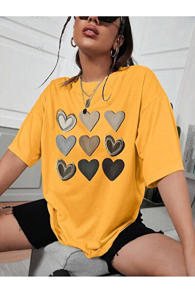 MODAVİBE تي شيرت نسائي بنمط قلب - مودا فيبي