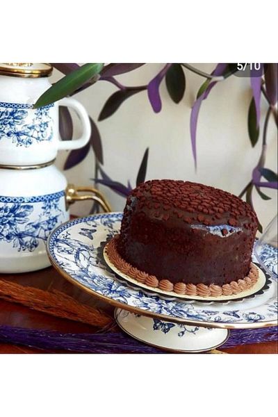 Miss Betty Ebruliemaye Blue Vintage Enamel Cake Stand