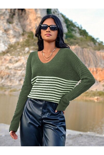 TRQOM KHAKI - Pulover lung cu dungi cu decolteu în V pentru femei