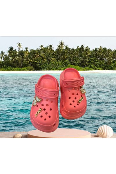 Lion Stone Detailed Cross Slippers for Children
