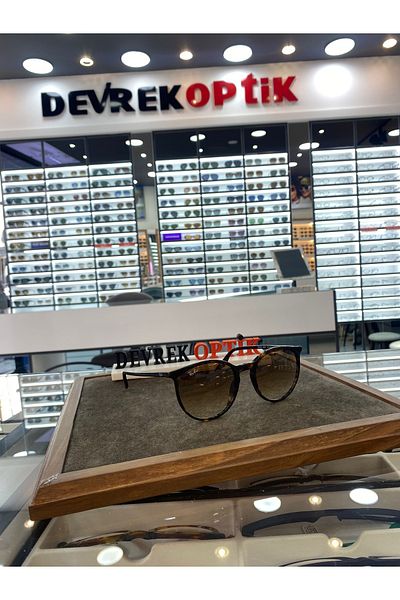 Ray-Ban Rayban RB2204 SunGlasses - 902/51 54 Model