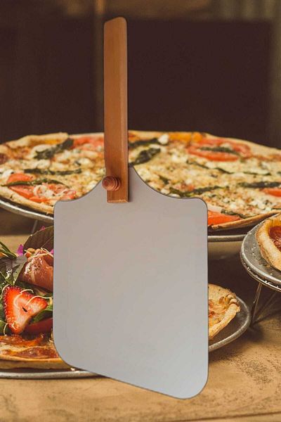 Gemi ticaret Pizza Shovel