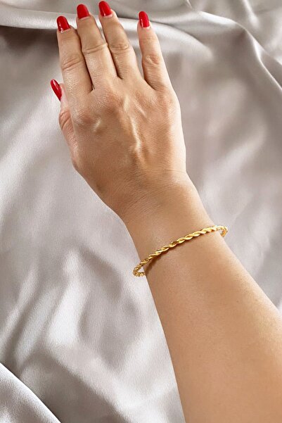 Clare's Store سوار تويست ذهبي