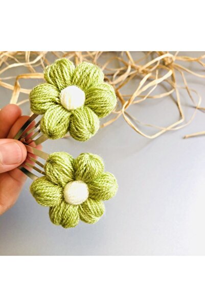 seyranat Комплект от две зелени закопчалки с маргаритка, изработени на една кука