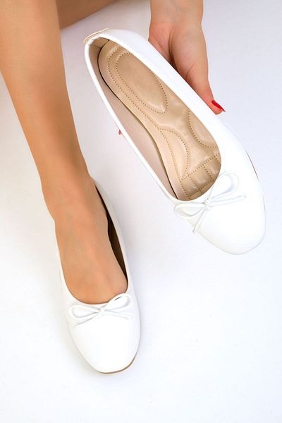 SOHO 19456 Model White Women's Ballerinas