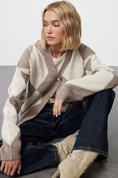 Trendyol Collection Soft Textured Mink Knitwear Cardigan - TWOAW25HI00282