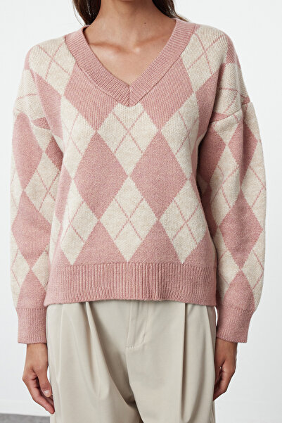 Trendyol Collection Dusty Rose Soft Textured Diamond Knitwear Sweater Twoaw25Kz00200