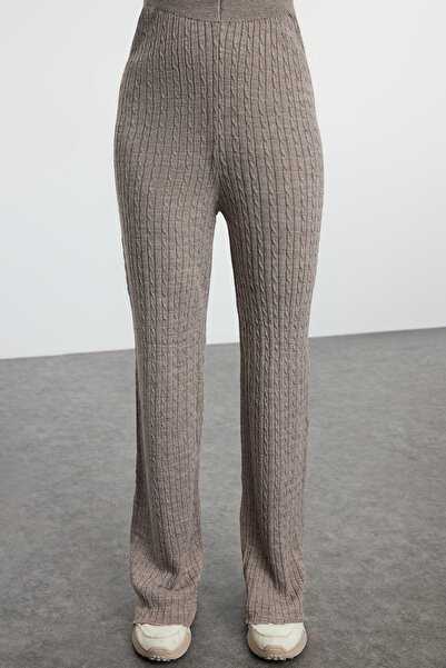 Trendyol Collection Kötöttáru alsó-felső szett Mink cipzárral - TWOAW25AU00059