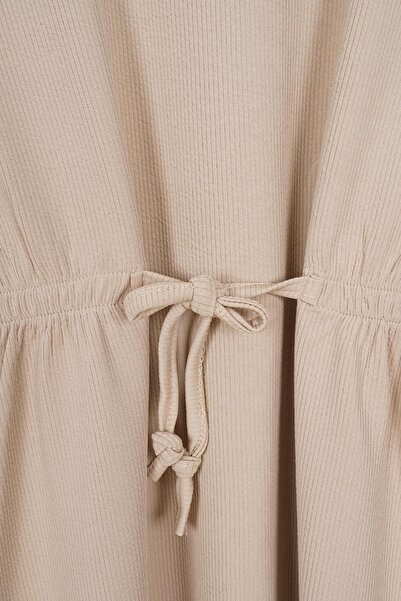 zepkids Crew Neck Beige Color Girl's Thai Suit