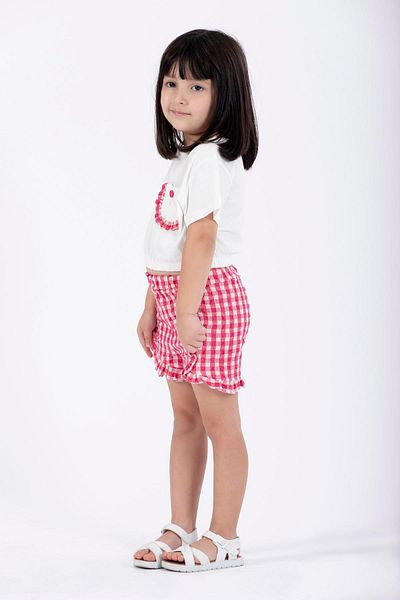 zepkids Girl's Shorts Set - Ecru Fusya Color, Ruffle Detailed