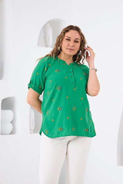 RMG Etnik Nakış Detaylı Yırtmaçlı Büyük Beden Yeşil Bluz