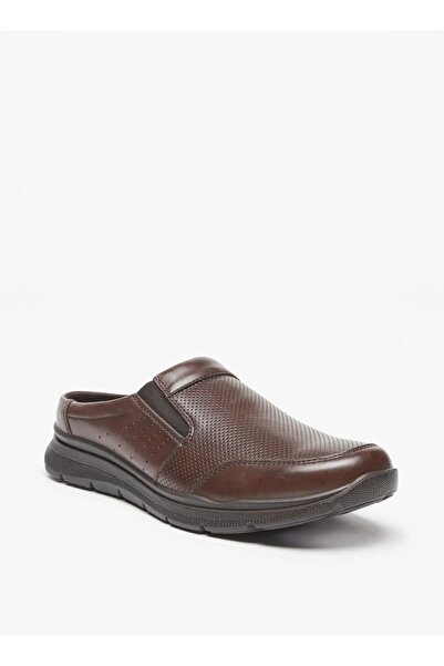 Le Confort أحذية رجالية مزخرفة سهلة الارتداء