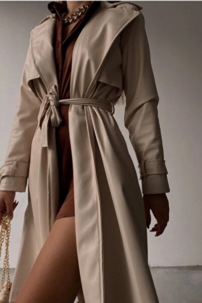 Rabia Çelik Kadın Bej Arkası Yırtmaçlı Kolu Kemer Detaylı Içi Astarlı Mevsimlik Suni Deri Trençkot