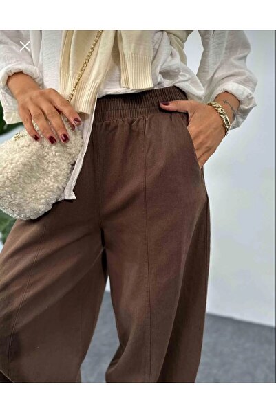 bostancı Еластични панталони с габардинена материя и харемски крой, цвят горчив кафе