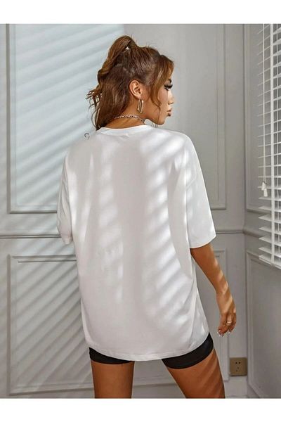 Pasage Unisex Oversize T-shirt - Άνετη εφαρμογή, λεπτομέρεια εκτύπωσης