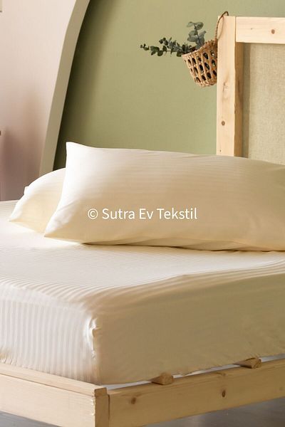 sutra 100% Cotton Satin Double Fitted Sheet Set Large Size