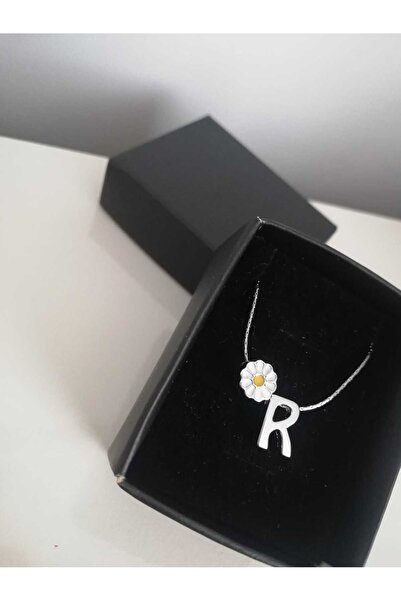 Judas Takı قلادة نسائية فضية اللون بحرف R صغير، تصميم بالحرف الرئيسي