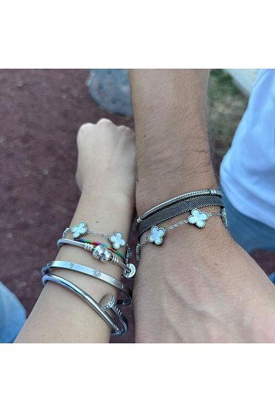 Aksesuar Clover Steel Bracelet