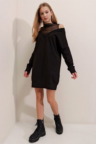 TRQOM Rochie de dama cu guler din tul negru