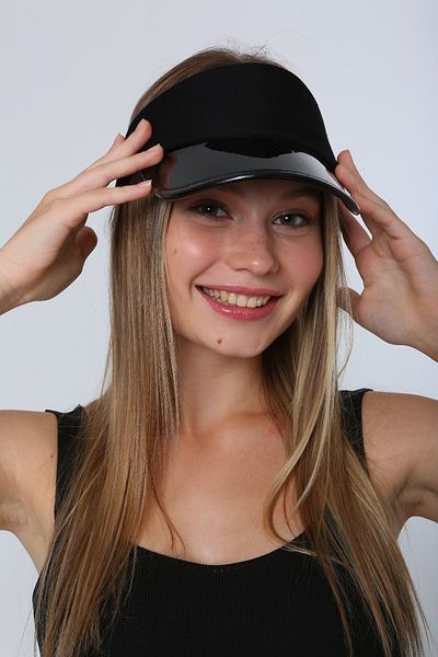 Remsa Mayo Shiny Black Patent LeatheR Tennis Golf Hat with VisoR - SunscReen, Adjustable BRim Rş-109