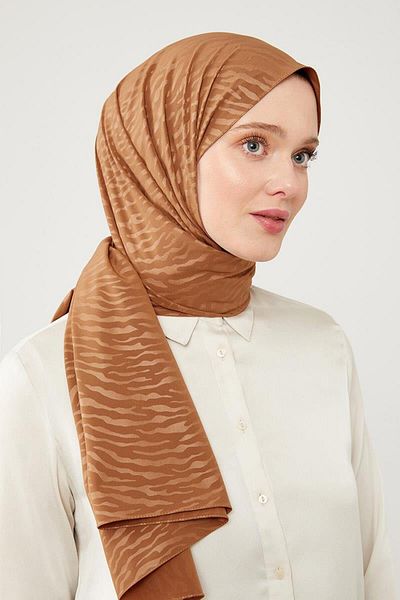 Levidor Elegance Jacquard Copper Patterned Shawl