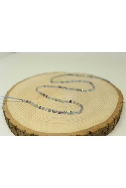 Yasamtohumu 9 cm dugačka fluoritna kamena kocka u obliku kvarcnog niza - 2,5 mm