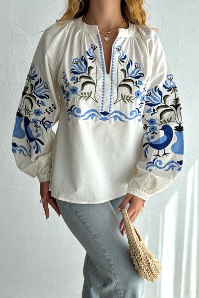 FEMELLE Γυναικεία βαμβακερή μπλούζα με λευκή κεντημένη μπαλόνι μανίκια